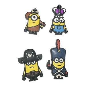 Universal Studios Despicable Me Minion Scavenger Hunt Set of 4 Minion Magnet